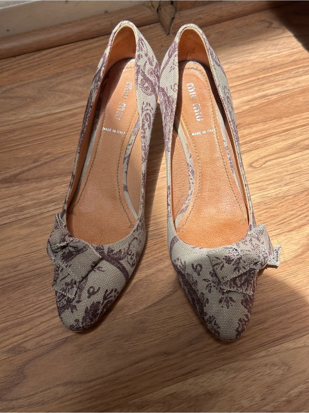 Miu Miu Beige and Brown Floral Jacquard Pointed Toe Pumps with Bow